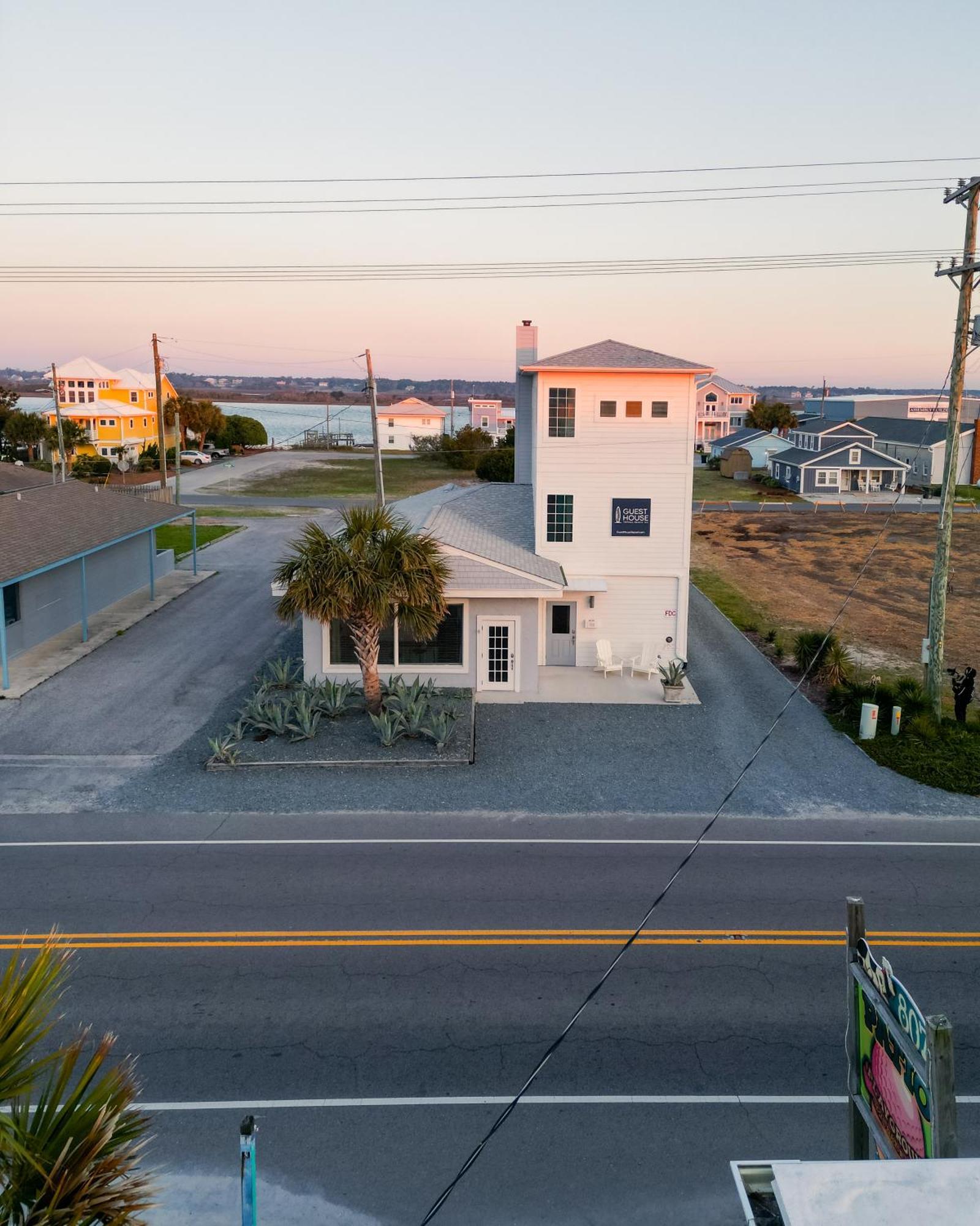 Guest House Topsail Topsail Beach Exterior photo